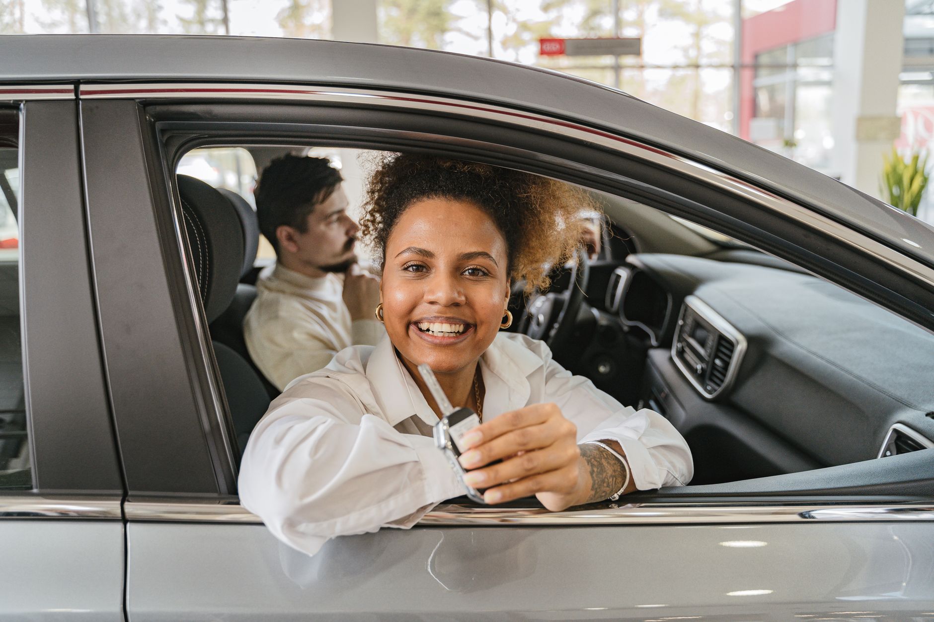 Customer collecting the keys to a replacement vehicle